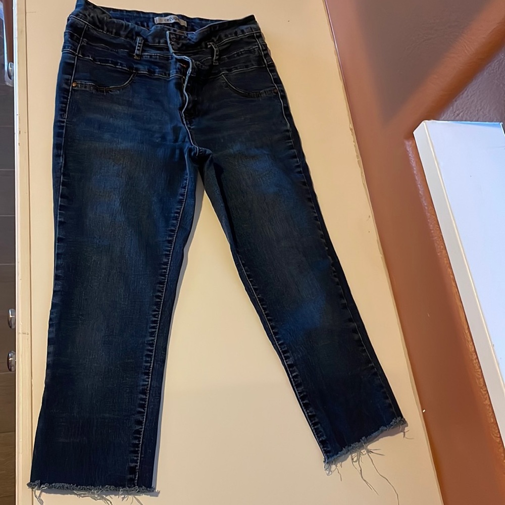 Cropped pants